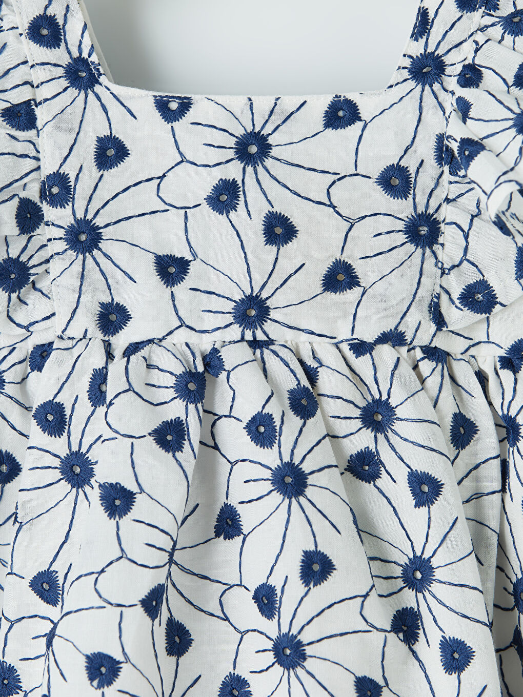 Ekru Kare Yaka Nakışlı Kız Bebek Elbise-2