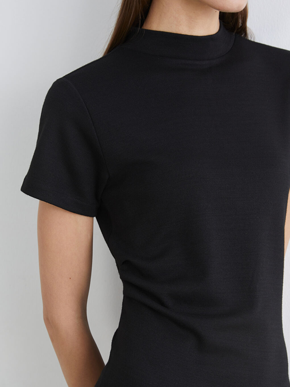 Жінка ЧОРНИЙ Сукня-2