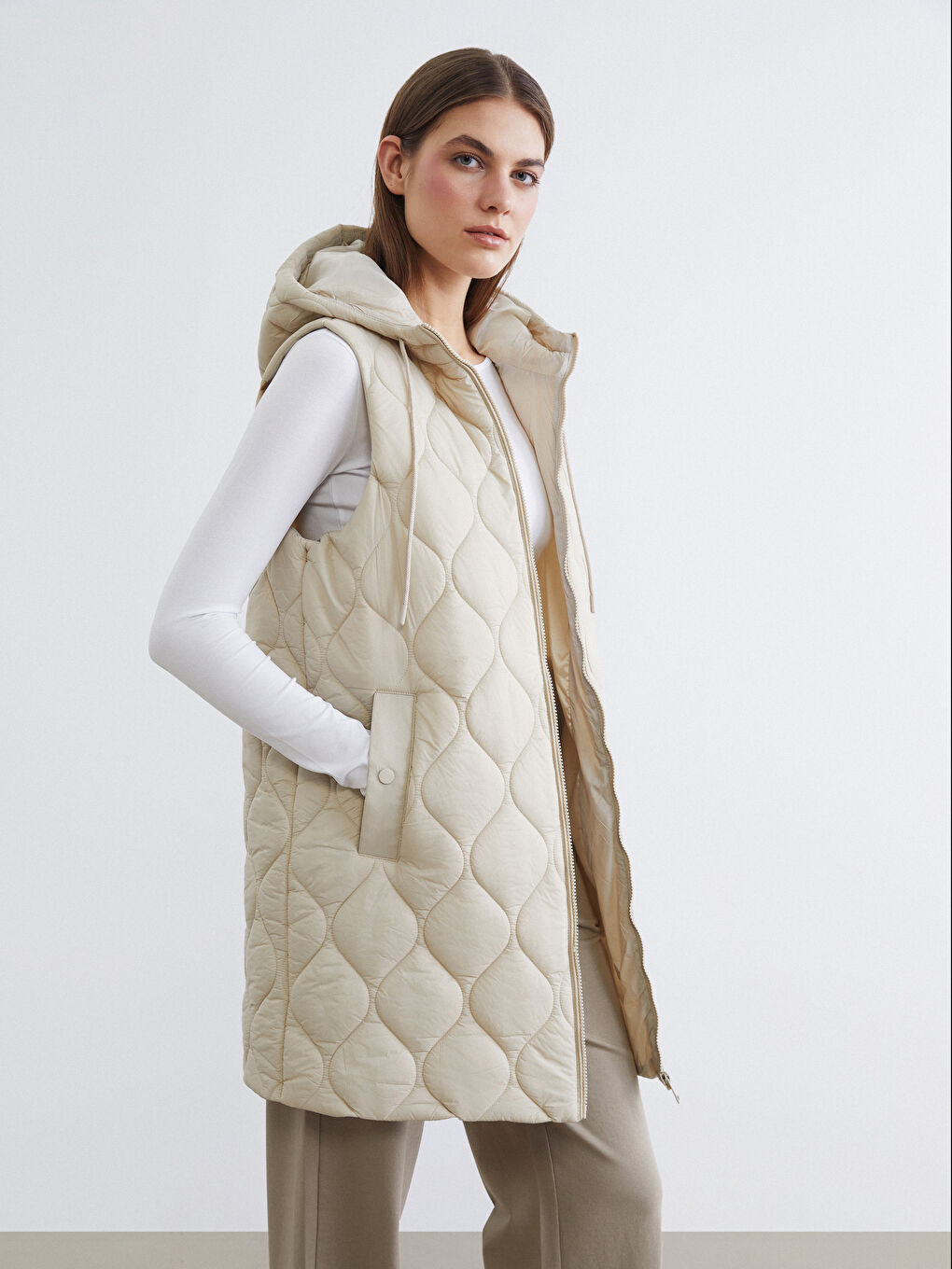 Women's Hooded Quilted Puffer Vest