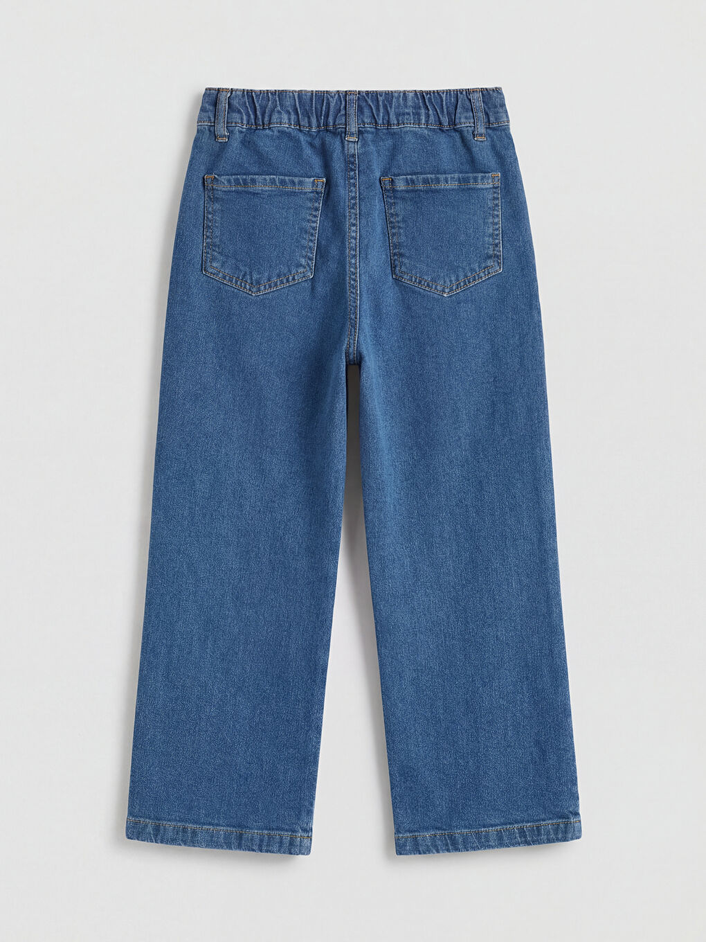 جينز بناتي مطرز بقصّة مستقيمة-1