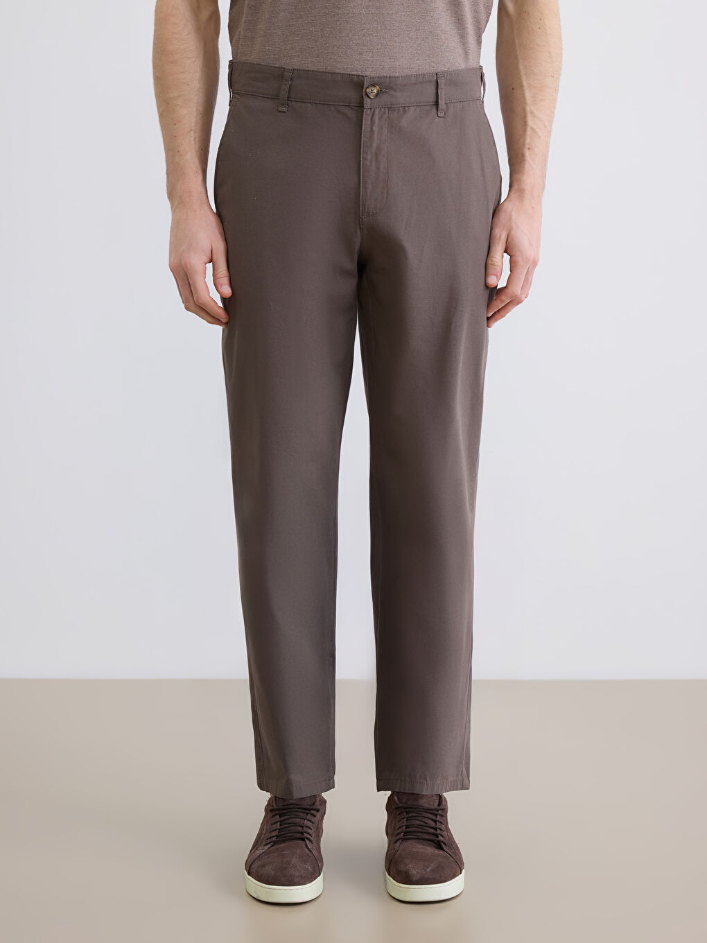 Kahverengi Rahat Kalıp Erkek Chino Pantolon-1