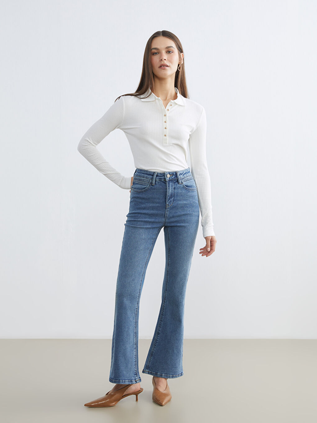 Женщины экрю Боди-1