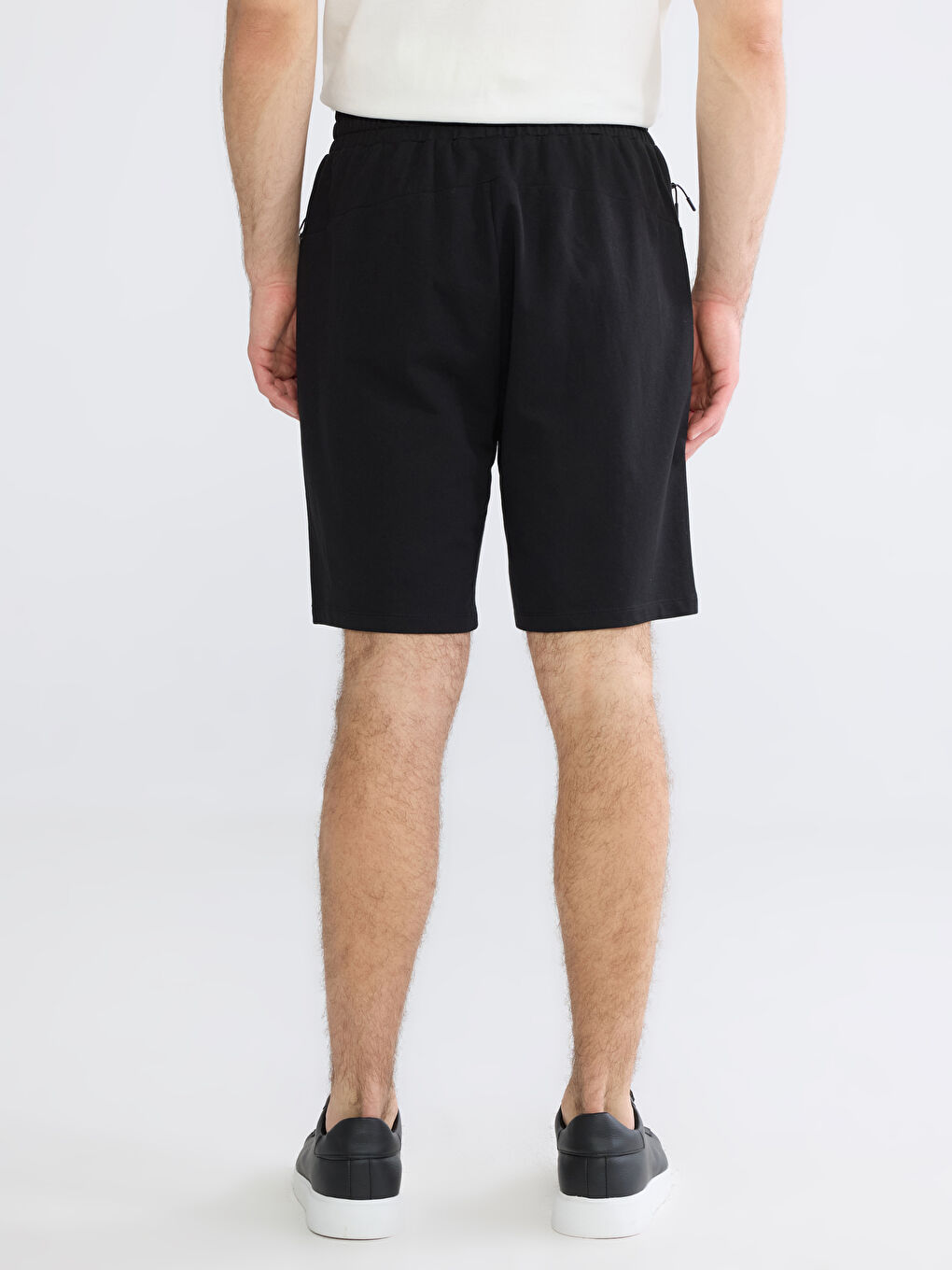 شورت رياضي أسود رجل-4