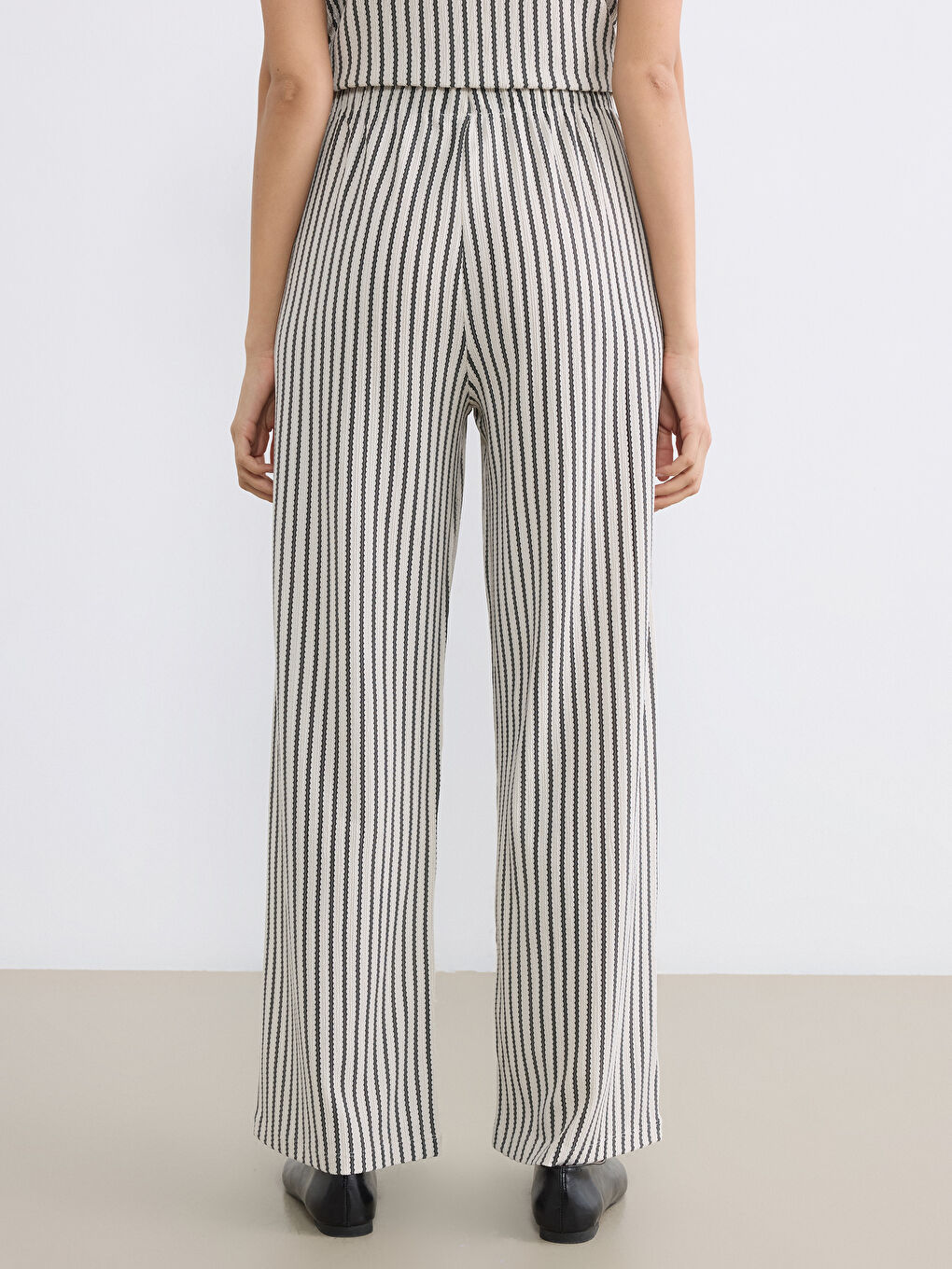 Еластични раирани дамски панталони-3