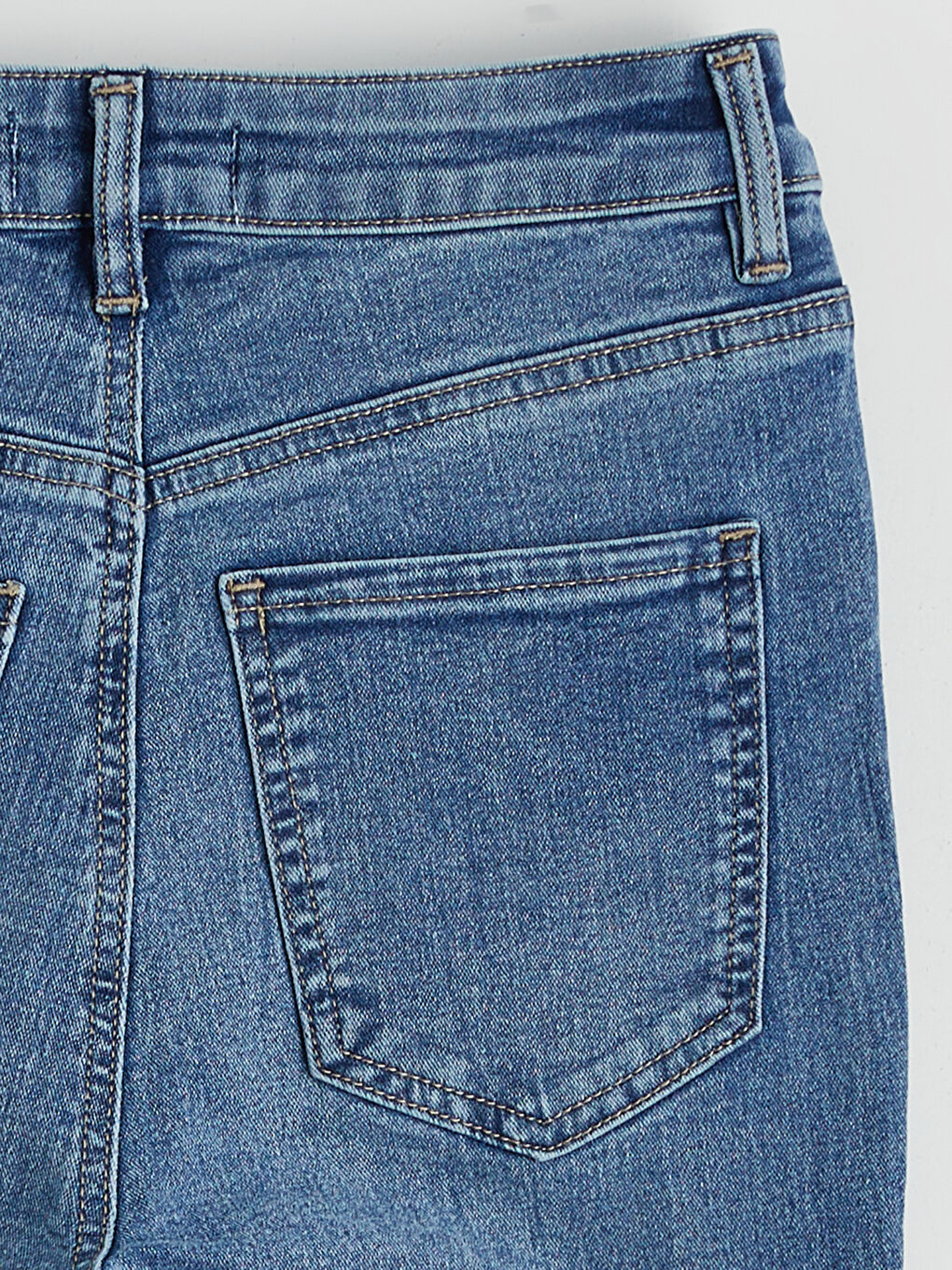 Γυναικείο παντελόνι τζιν με καμπάνα-6