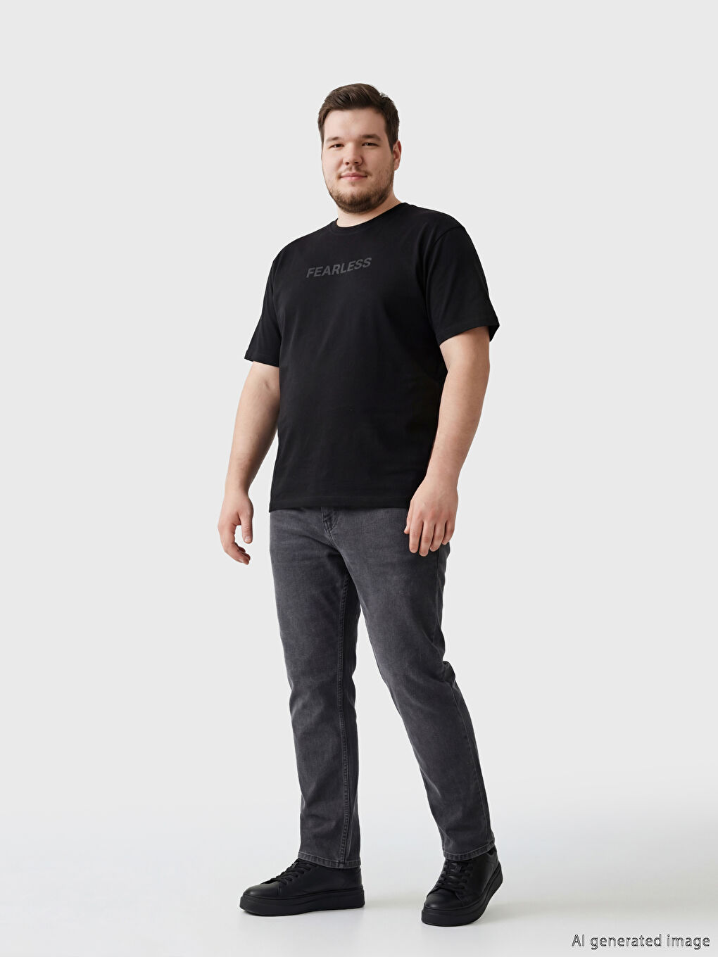 Siyah Bisiklet Yaka Slogan Baskılı Erkek Tişört-1