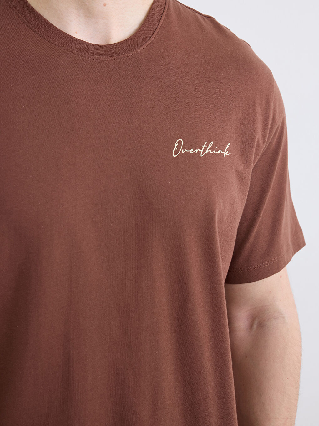 Kahverengi Bisiklet Yaka Baskılı Penye Erkek Tişört-2