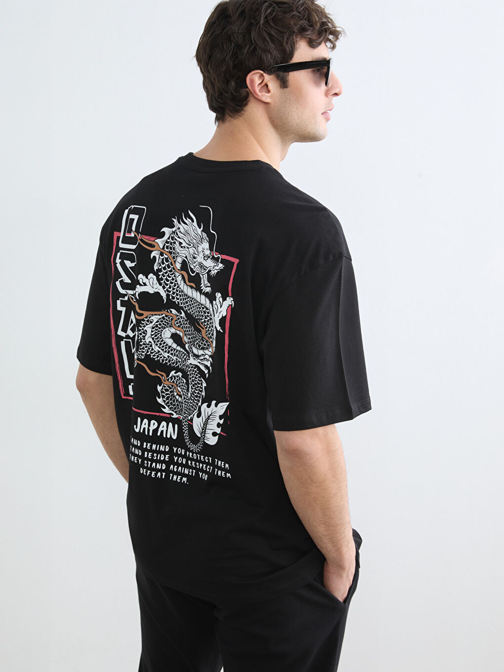 Osaka Print Crew Neck Men's T-Shirt