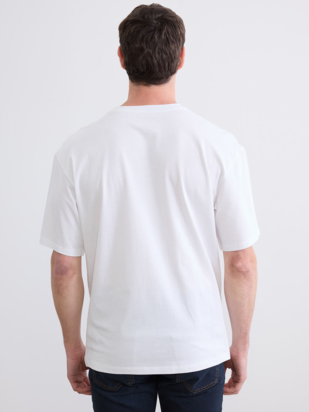 Beyaz Bisiklet Yaka İstanbul Baskılı Erkek Tişört-3