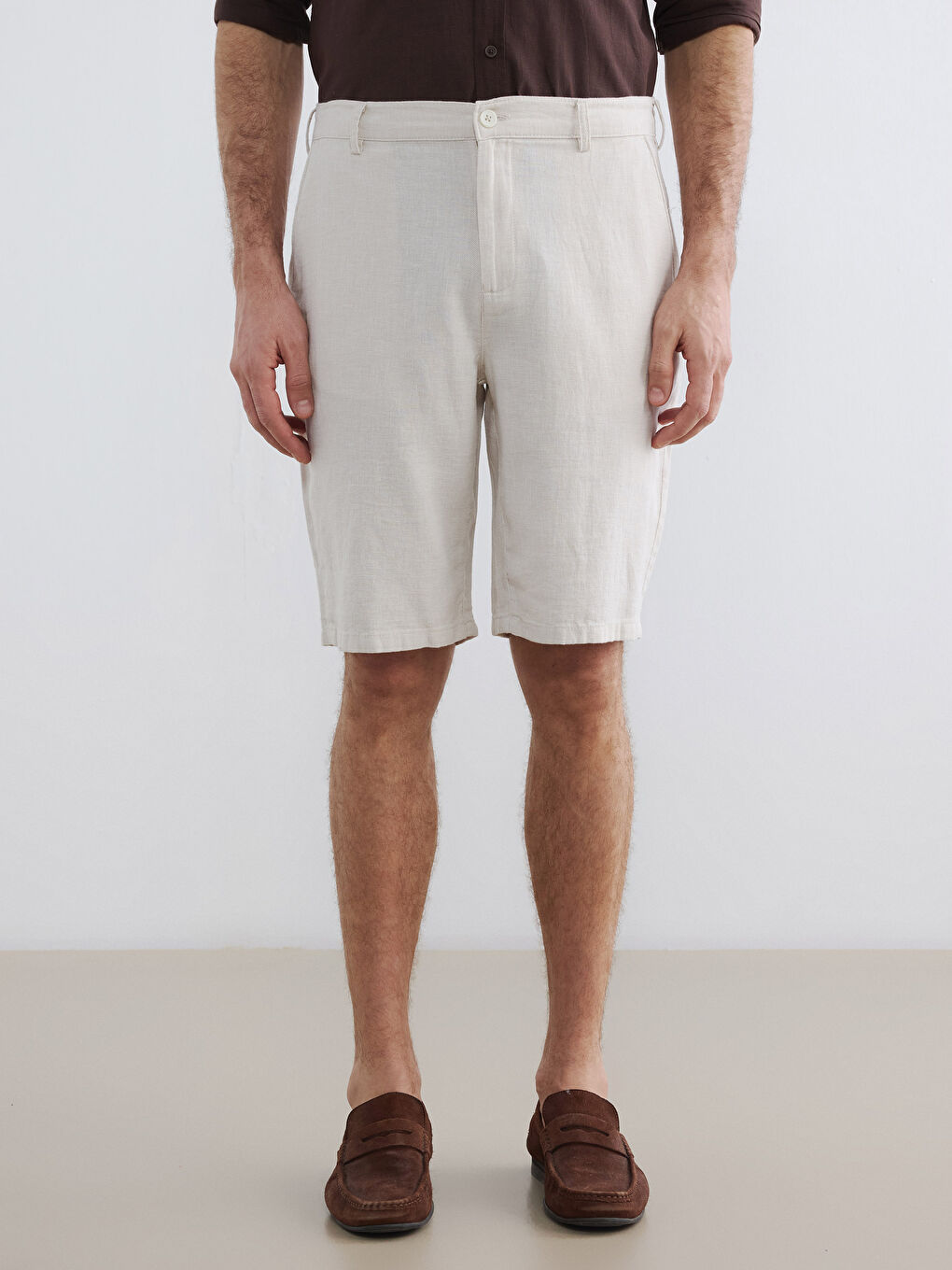 Bej Regular Fit Keten Karışmlı Erkek Şort-1