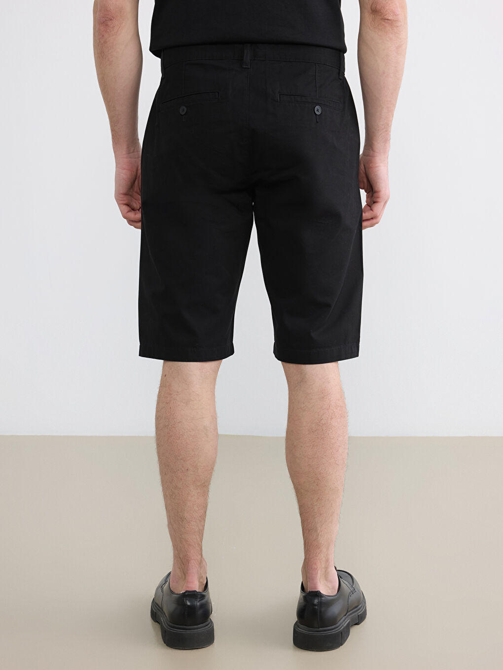 Siyah Standart Kalıp Erkek Şort-3