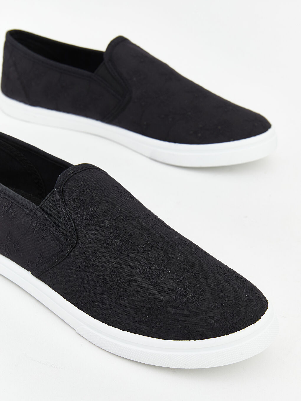 Woman BLACK Sneakers-2