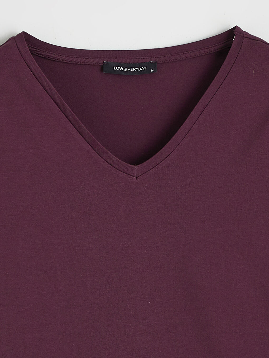 Mürdüm V Yaka Kadın Tişört-5