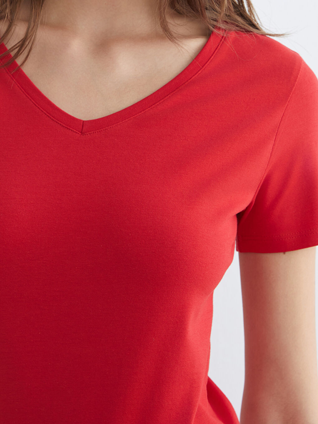 әйелдерге арналған v жағалы футболка-2