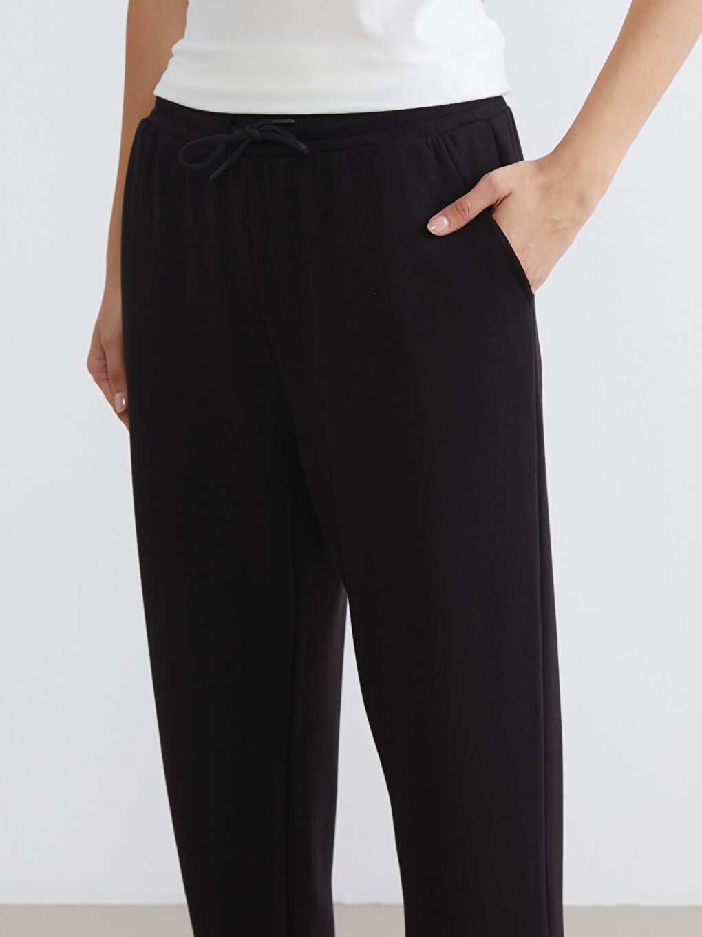 Siyah Soft Touch Kadın Jogger Eşofman Altı-2