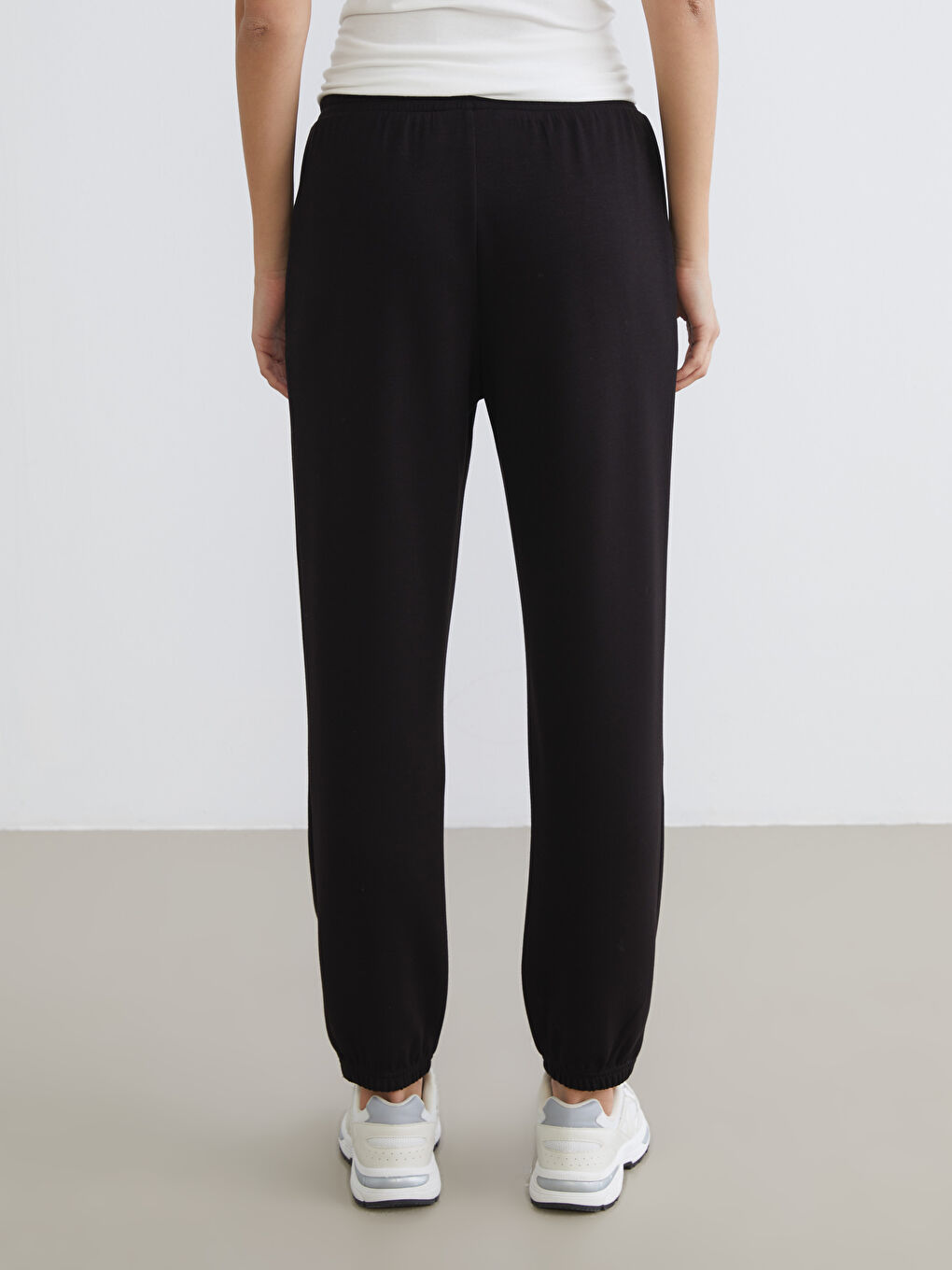 Siyah Soft Touch Kadın Jogger Eşofman Altı-3