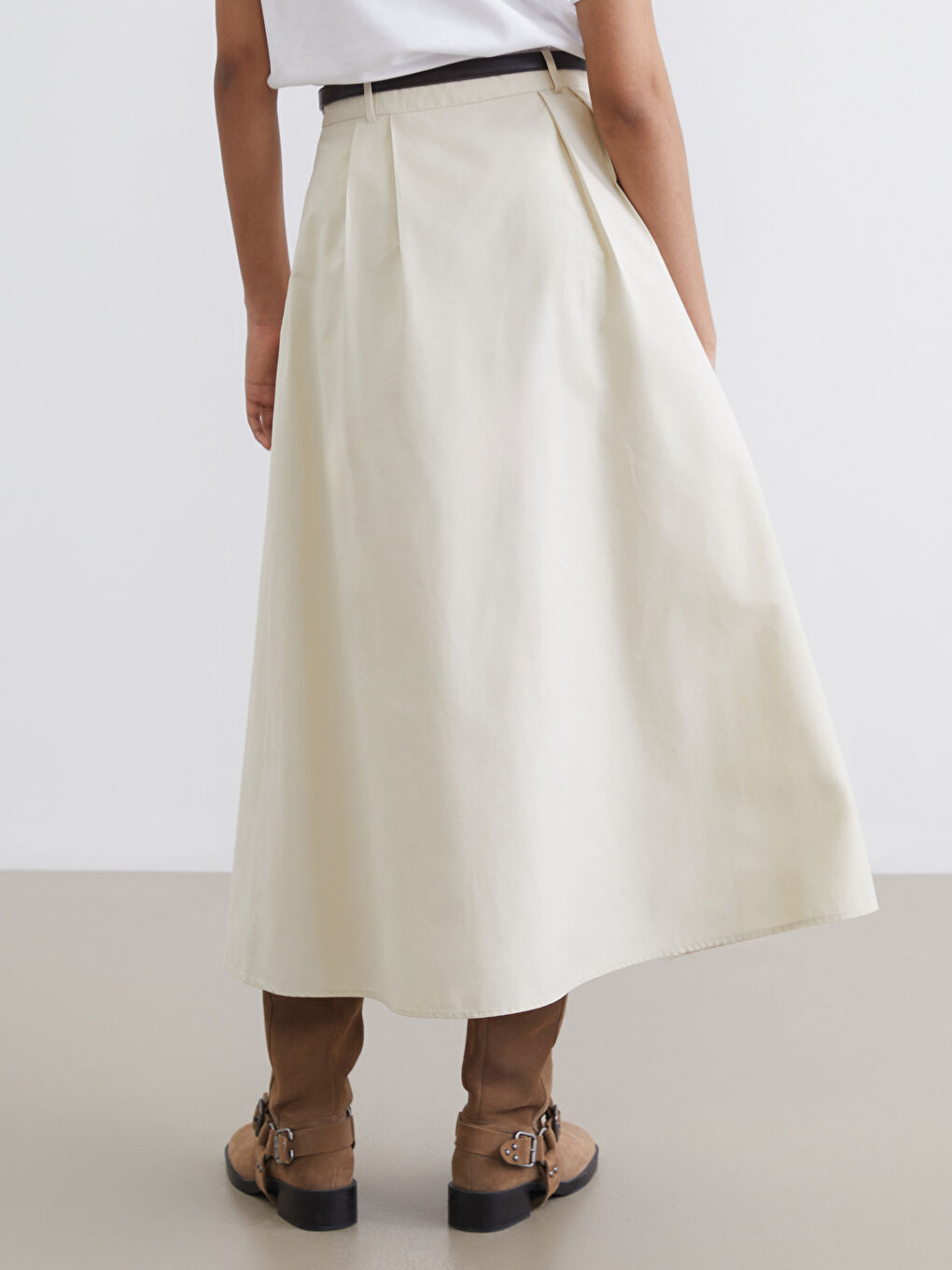 Women's A-Line Skirt with Belted Waist and Pleated Detail-3