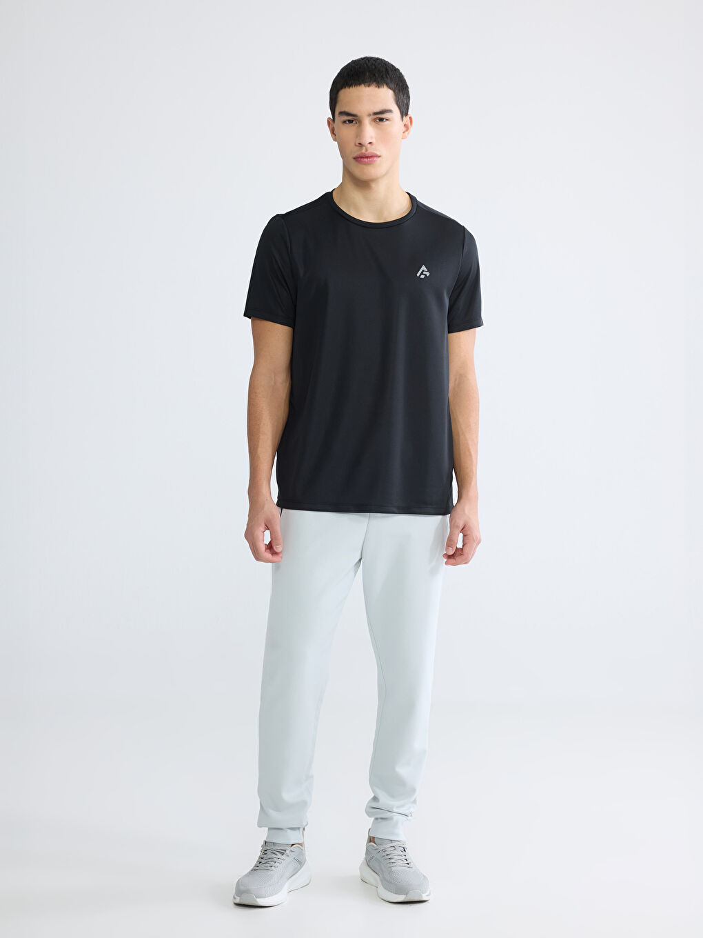 Siyah Bisiklet Yaka Erkek Spor Tişört-1