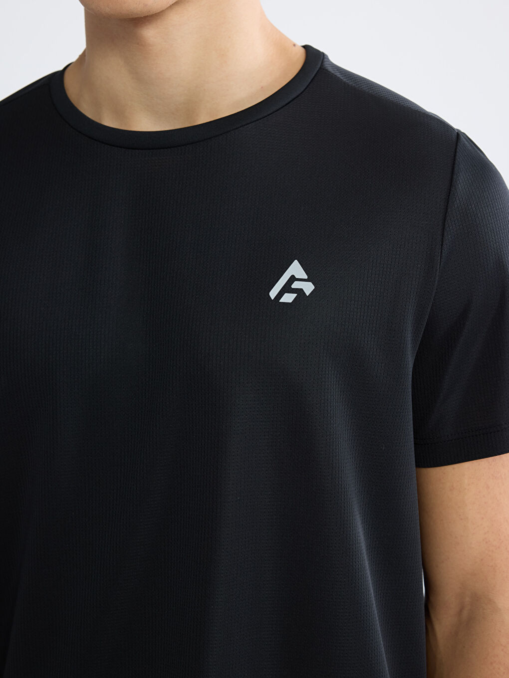 Siyah Bisiklet Yaka Erkek Spor Tişört-2