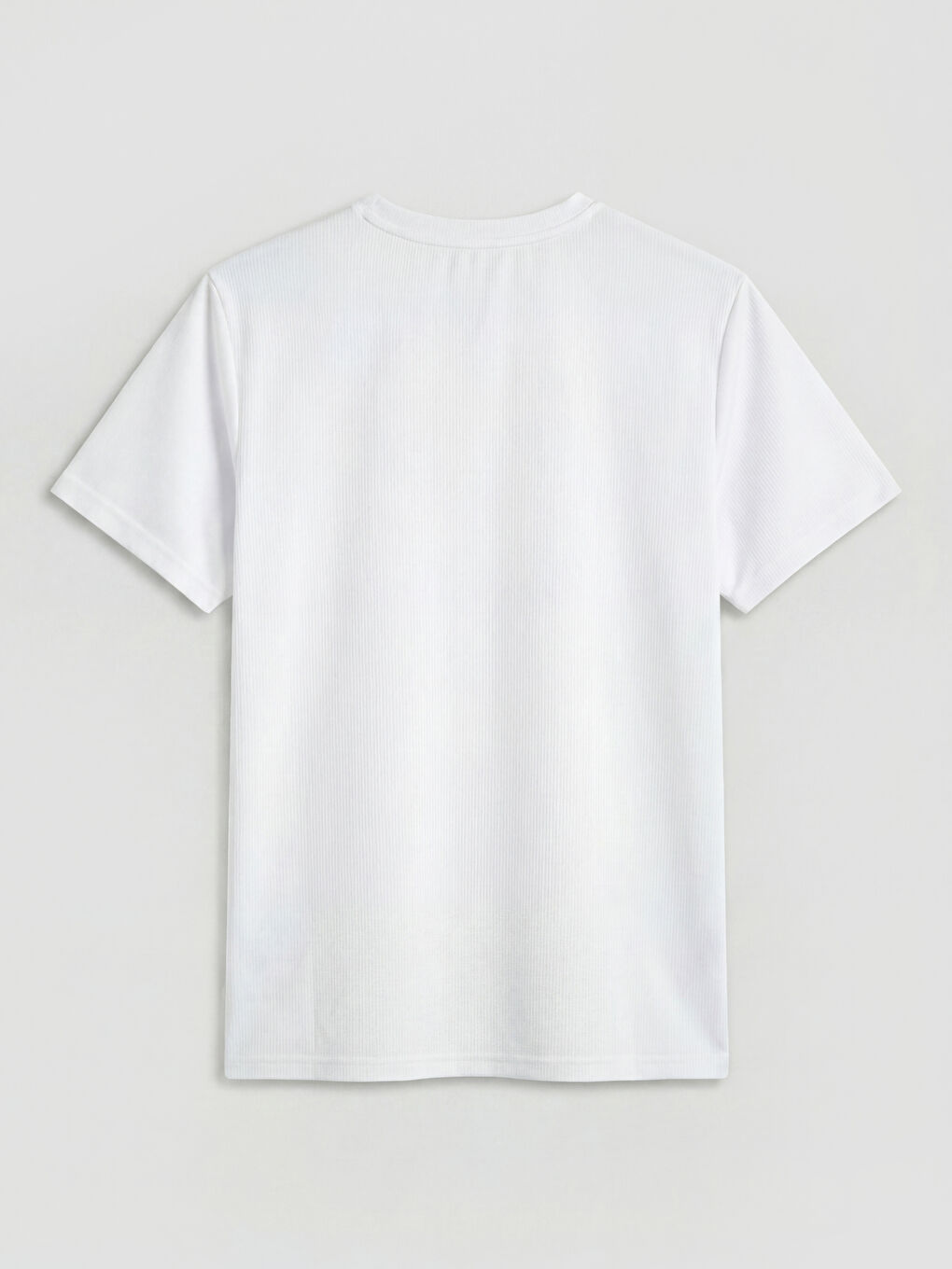 Beyaz Bisiklet Yaka Baskılı Erkek Tişört-1