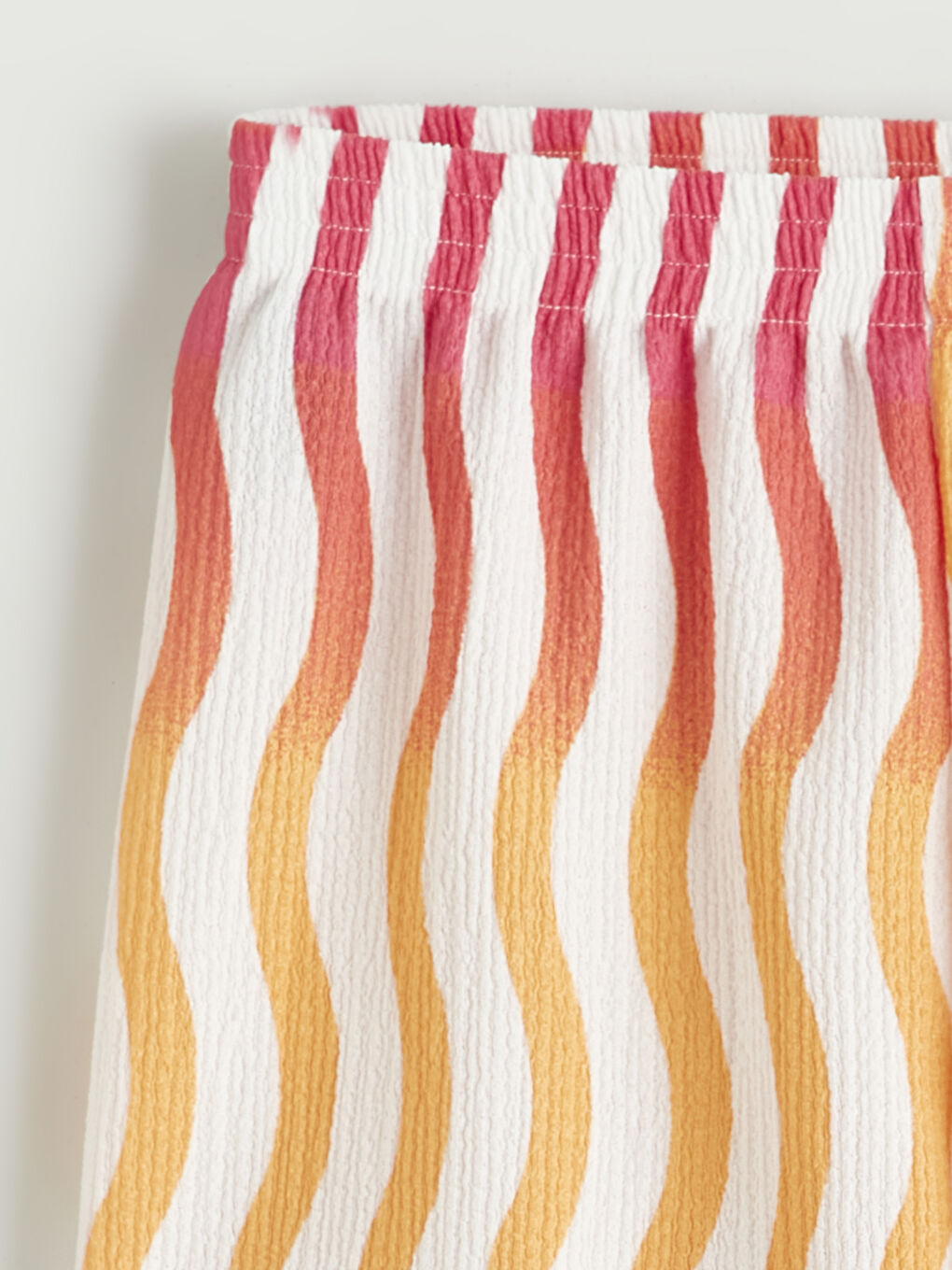 Shorts rayés à taille élastiquée pour filles-1