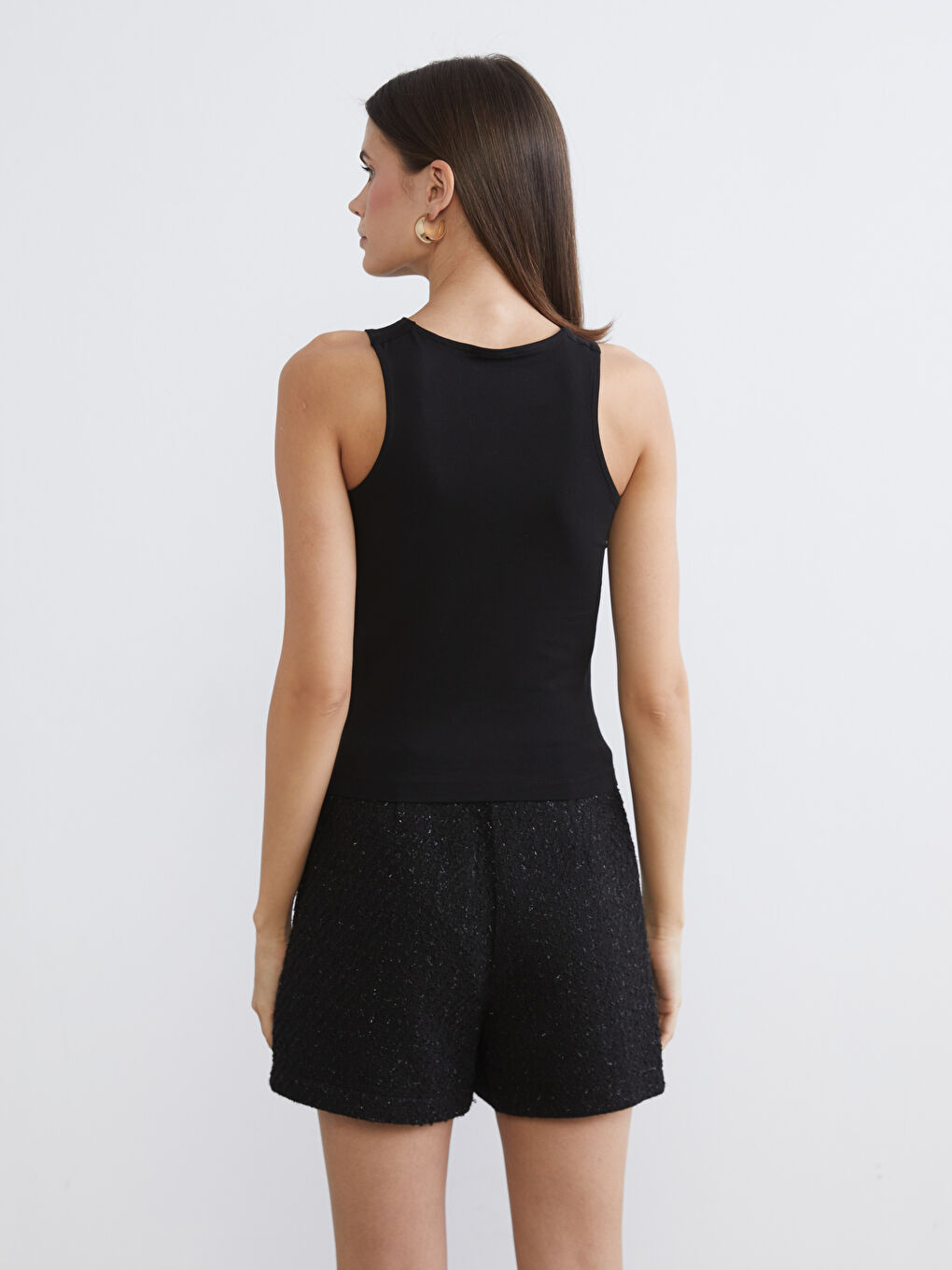 تانك توب بياقة دائرية للسيدات-3