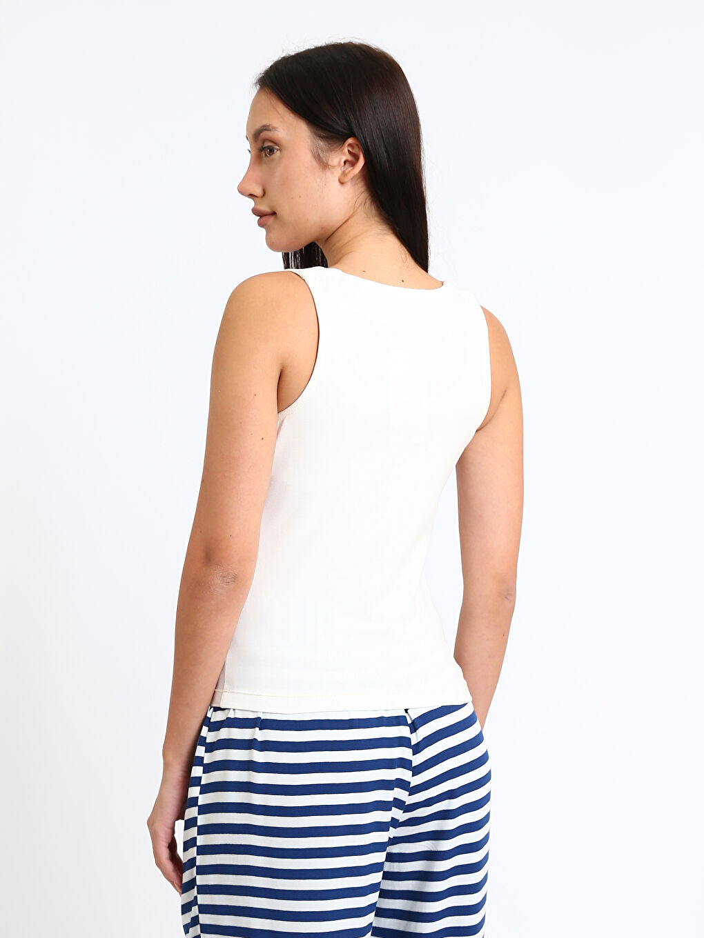 Crew Neck Women's Tank Top-8