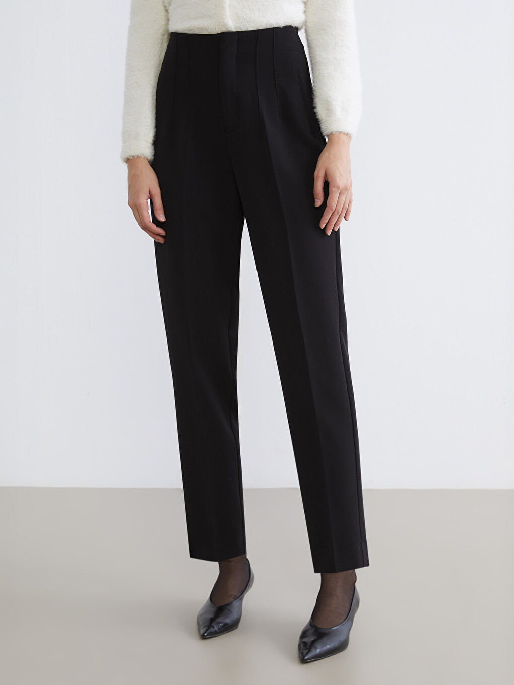 High Waisted Carrot Fit Women's Trousers-1