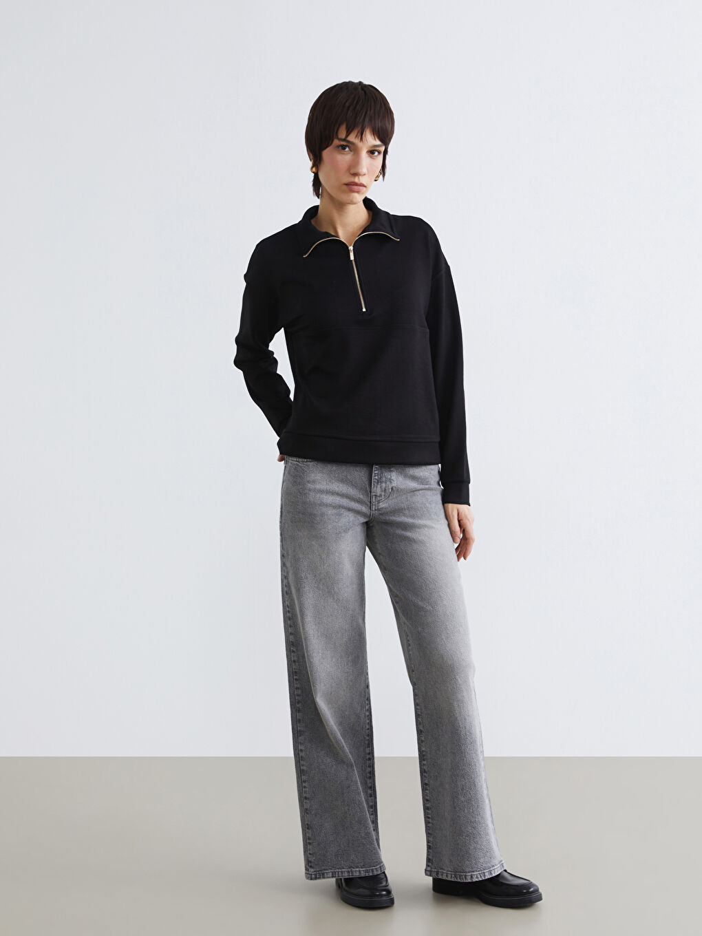 Женщины Серый Джинсы