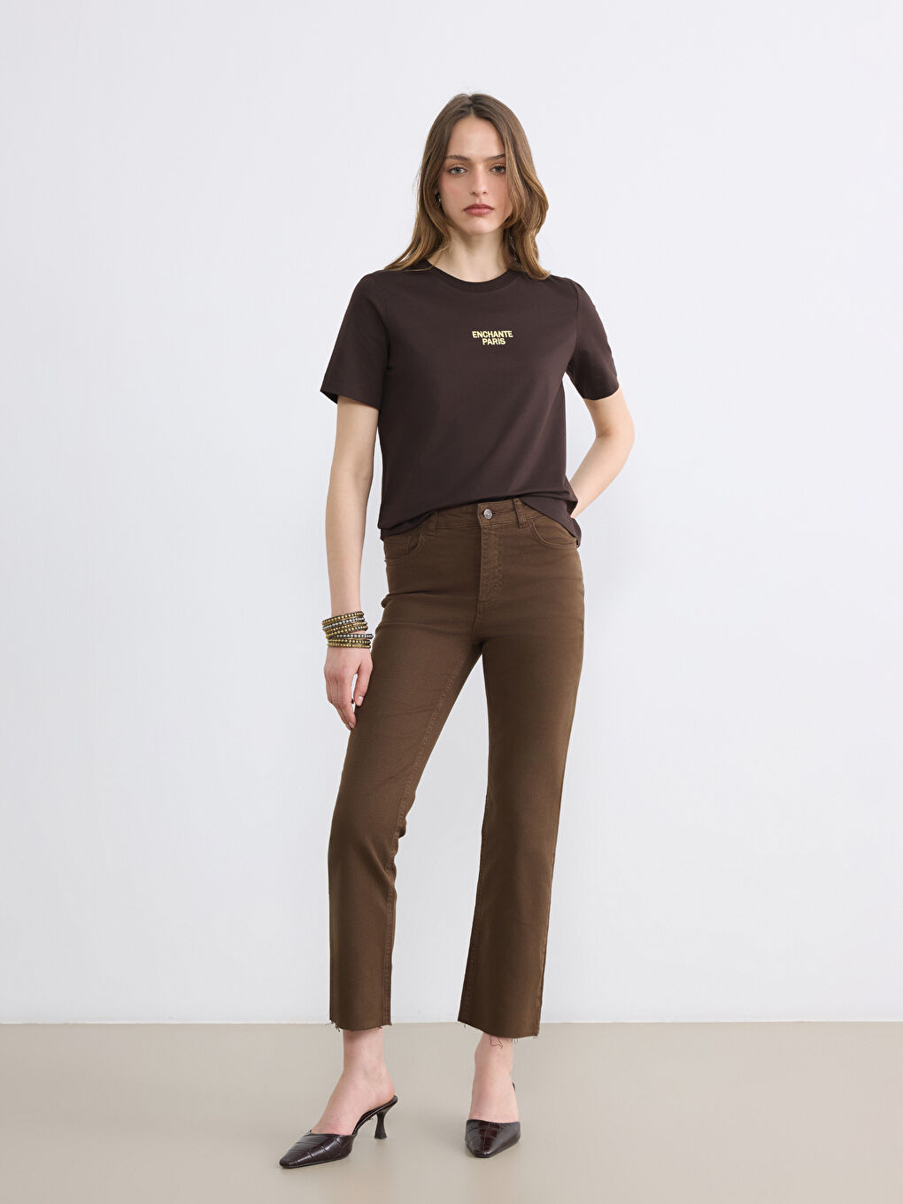 Kahverengi Crop Flare Kadın Jean Pantolon	
