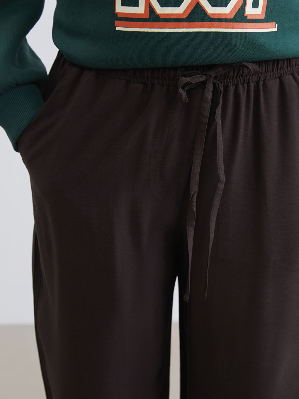 Woman BROWN Trousers-2