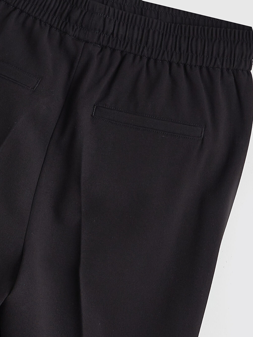 Women's Carrot Fit Trousers with Elastic Waistband-5