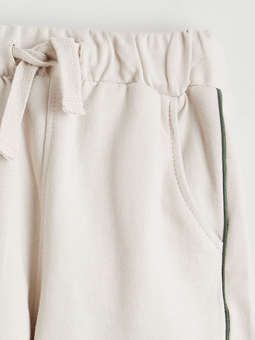 Elasticated Waist Printed Boys' Shorts 2 Pack-5