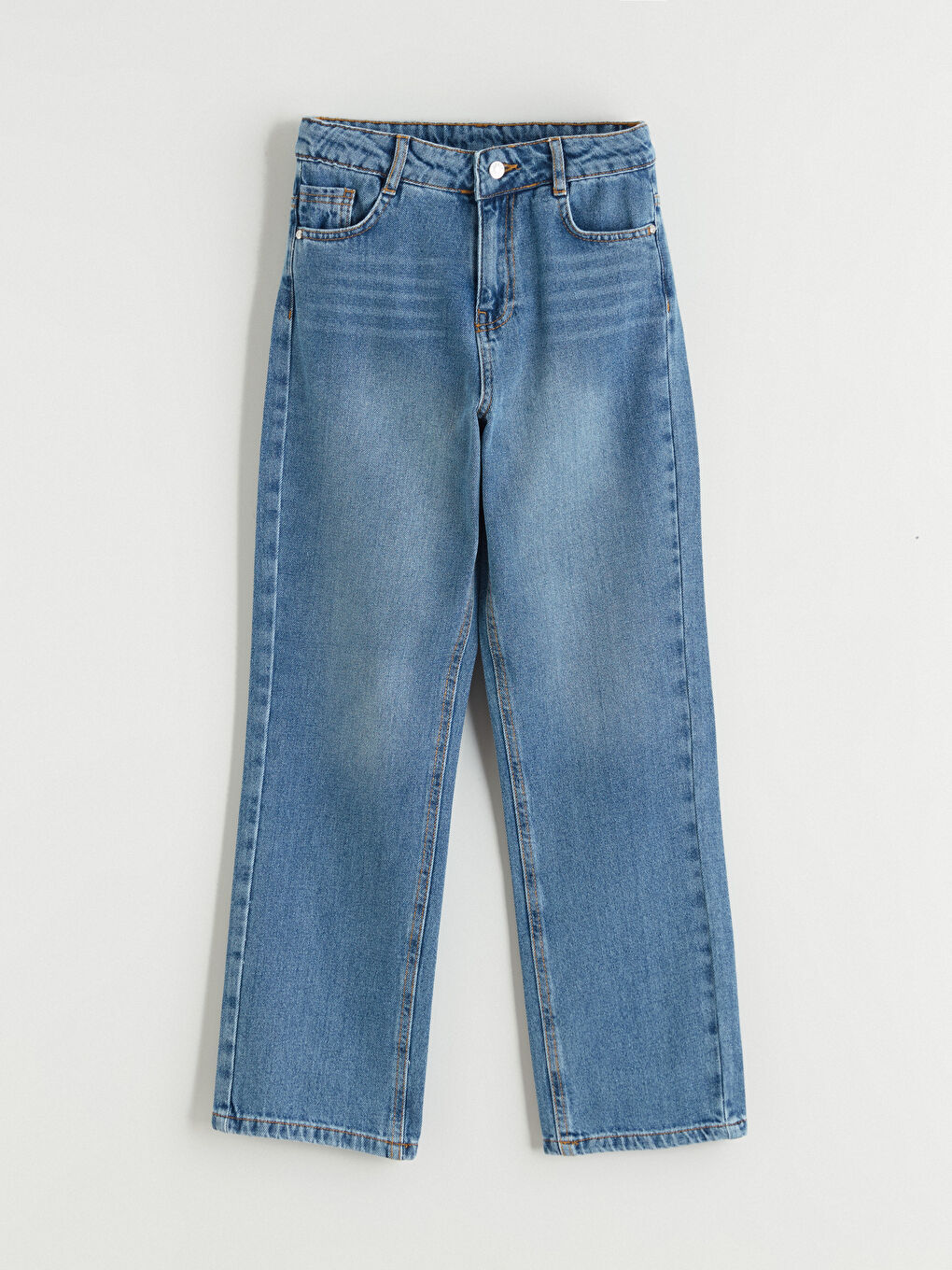 جينز للبنات بخصر مرن