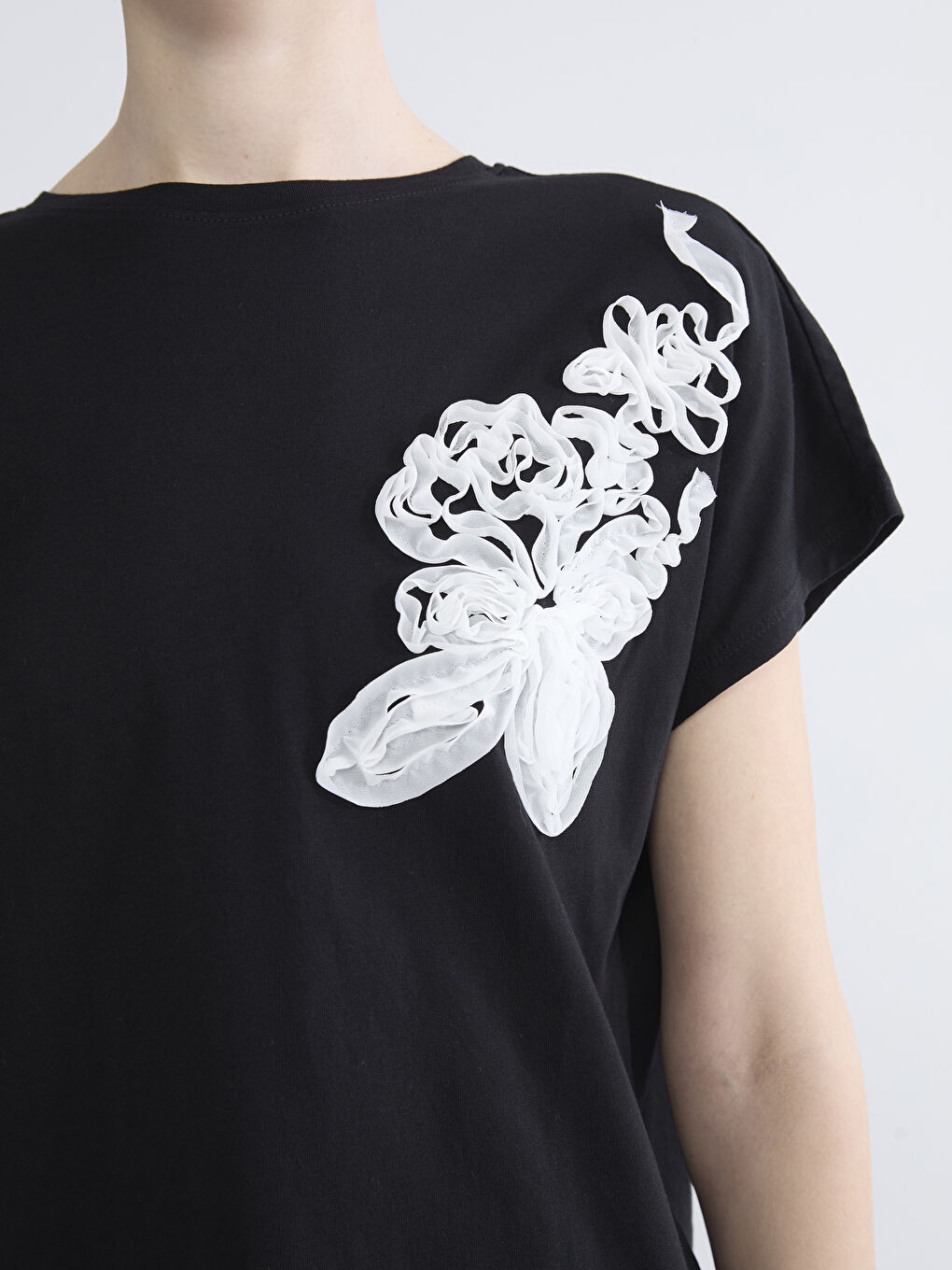 بلوزة أسود امرأة-2