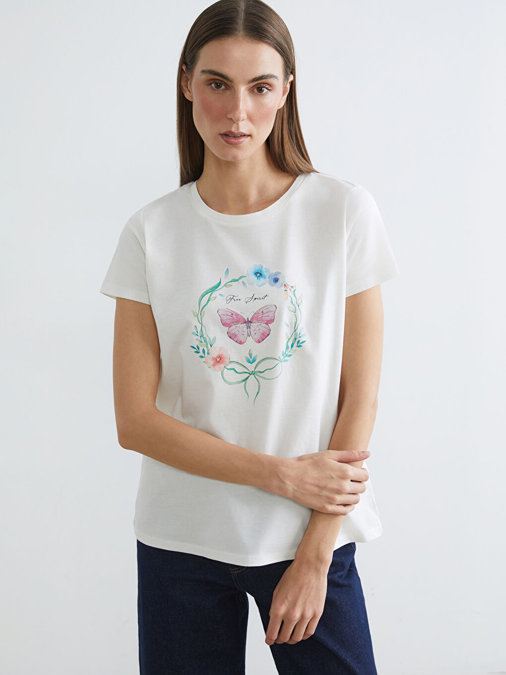 Ekru Bisiklet Yaka Baskılı Kadın Tişört