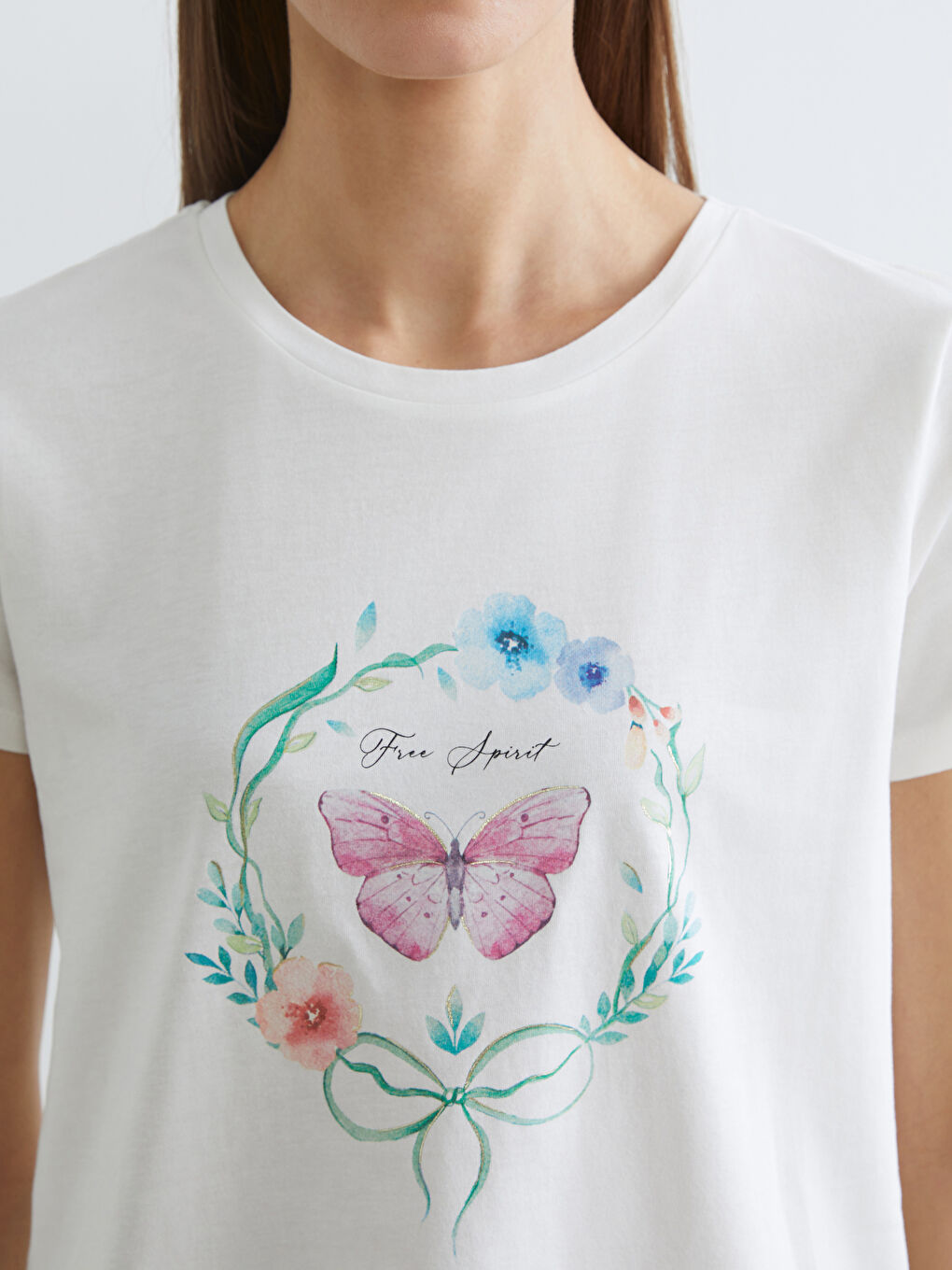 Ekru Bisiklet Yaka Baskılı Kadın Tişört-2