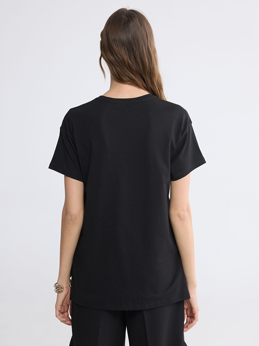 Siyah Bisiklet Yaka Paris Baskılı Kadın Tişört-3