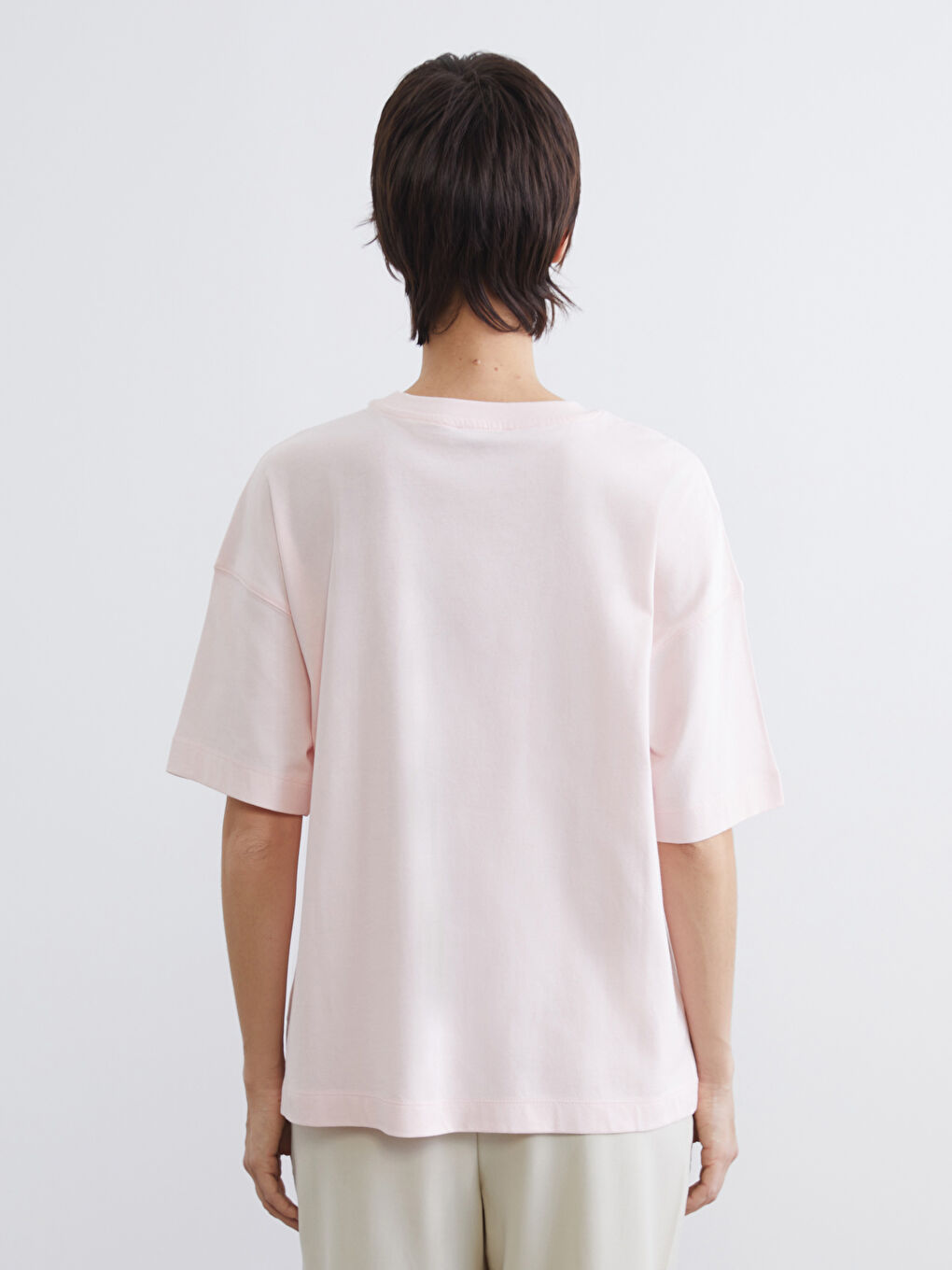 Embroidered Crew Neck Women's Loose Fit T-Shirt-3