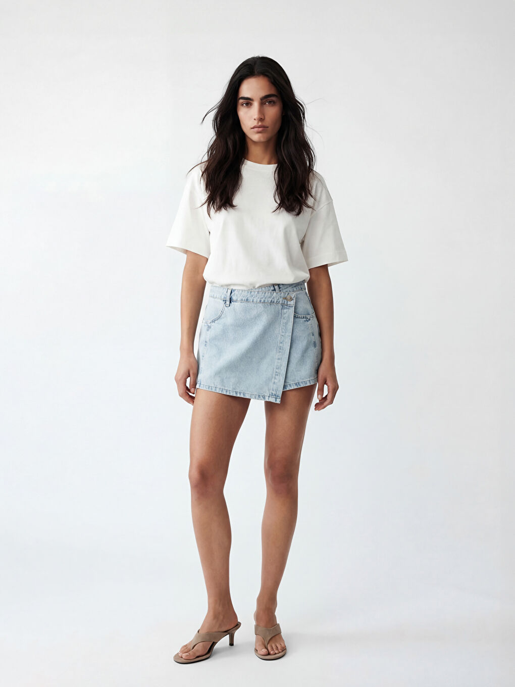 Crew Neck Embroidered Oversize Women's T-Shirt-1