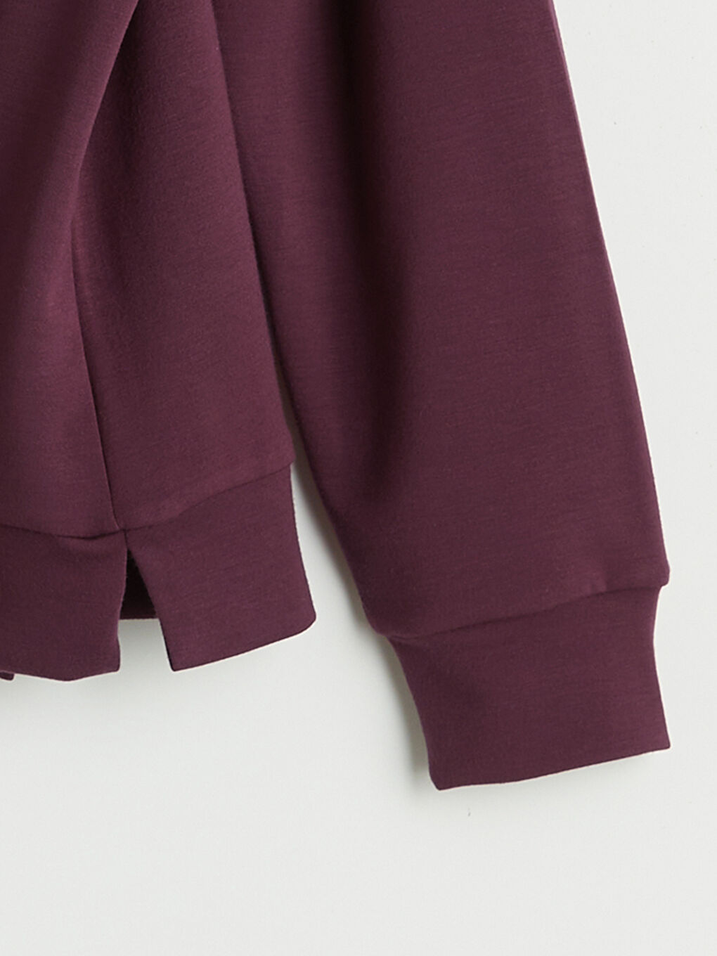 قميص رياضي ارجواني غامق نساء-6