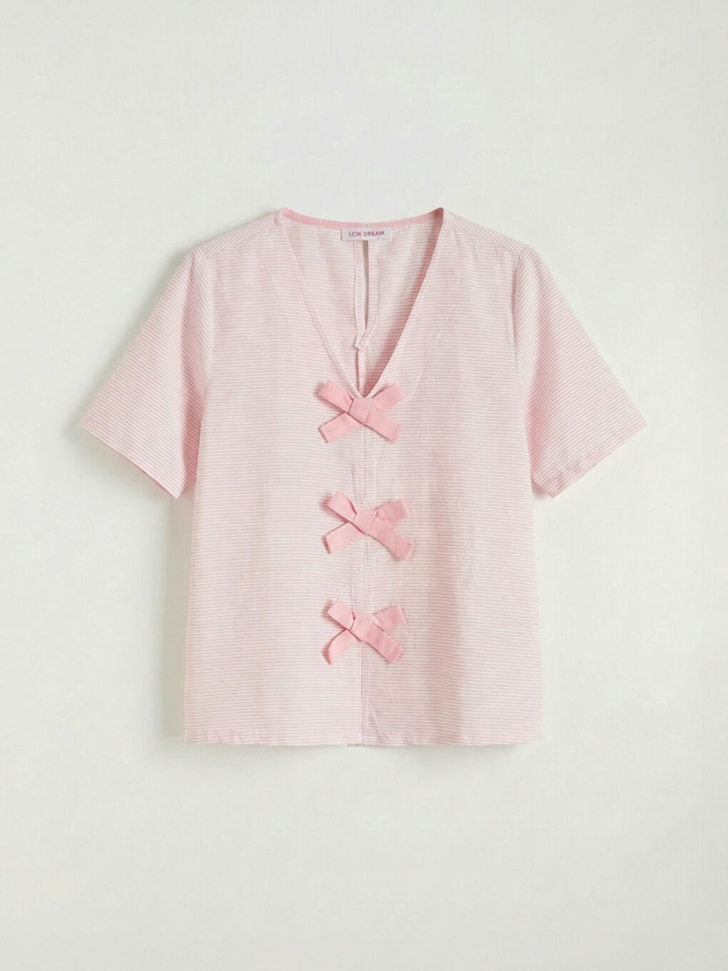 Pembe V Yaka Çizgili Kadın Şortlu Pijama Takımı-1