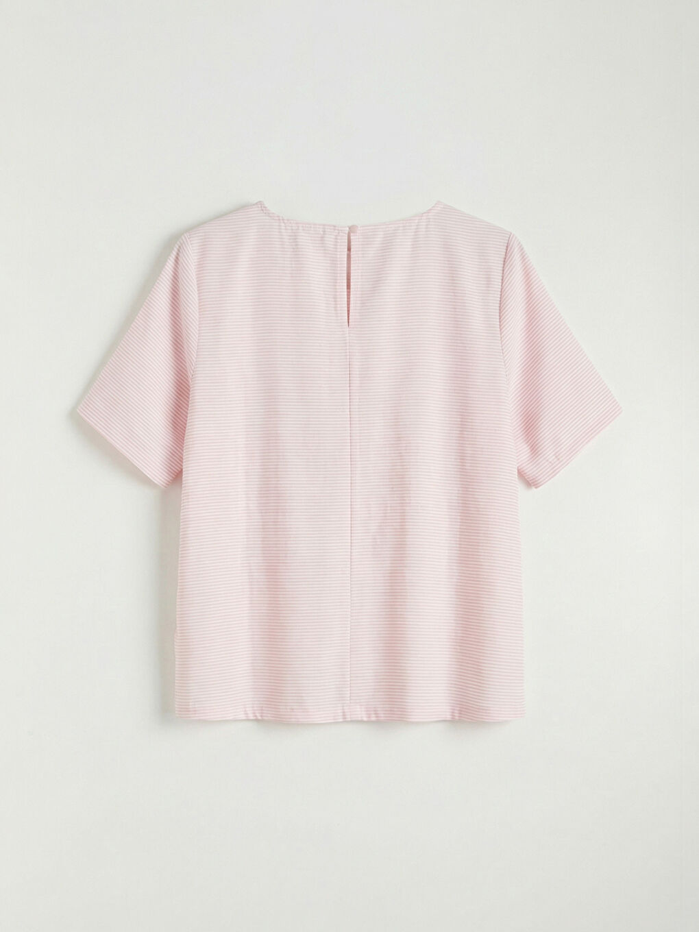 Pembe V Yaka Çizgili Kadın Şortlu Pijama Takımı-2