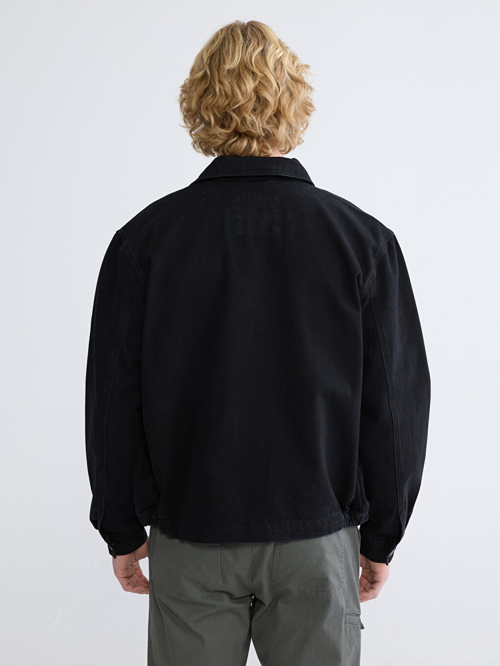 چاکەتی جینز ڕه‌ش پیاو-3