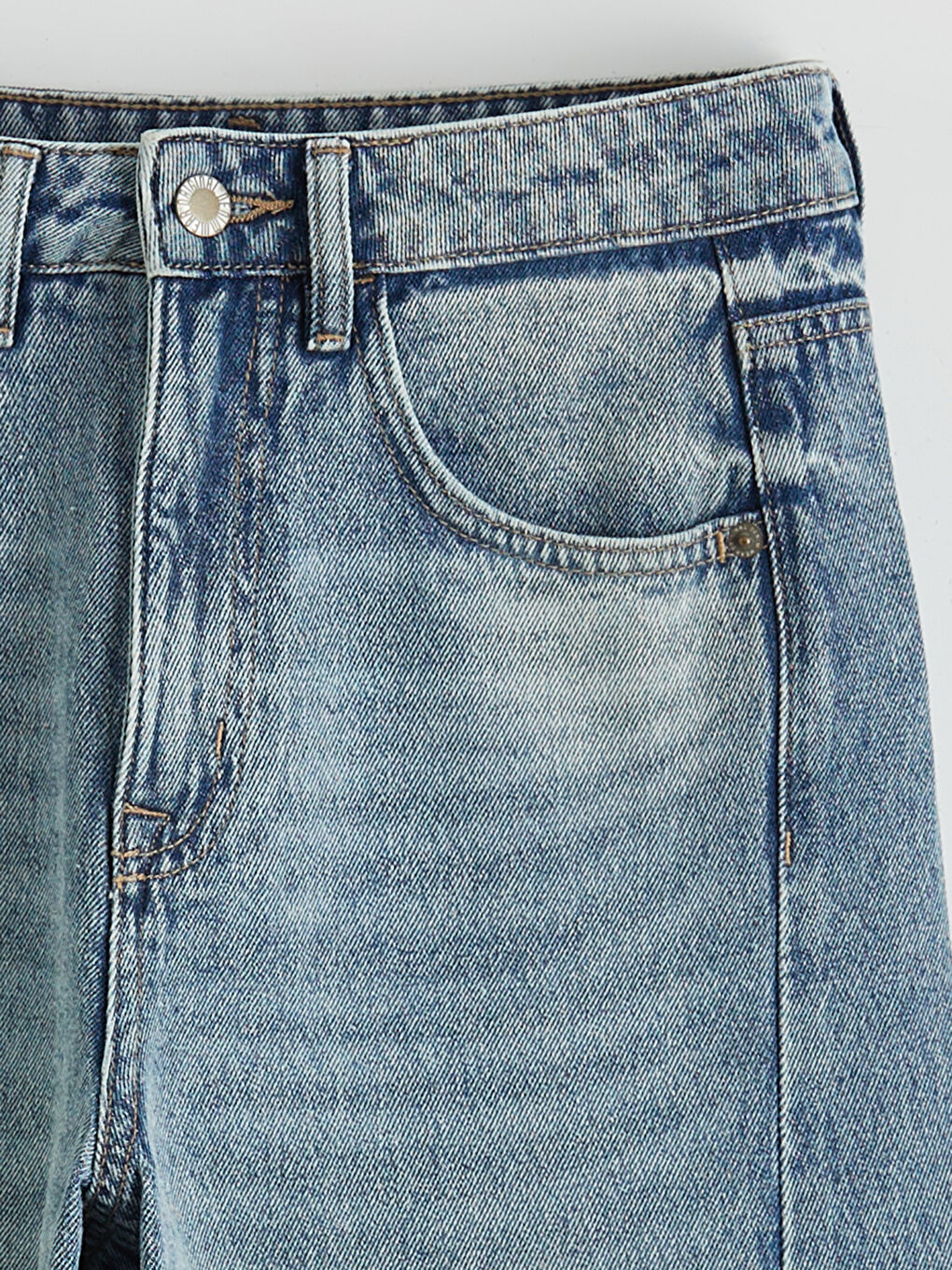 Женские джинсы широкого кроя-5