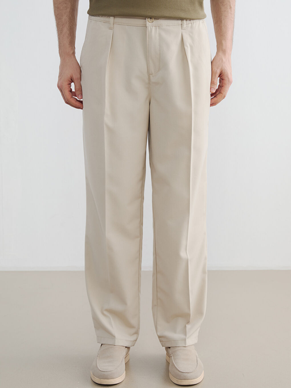 Man BEIGE Trousers-1