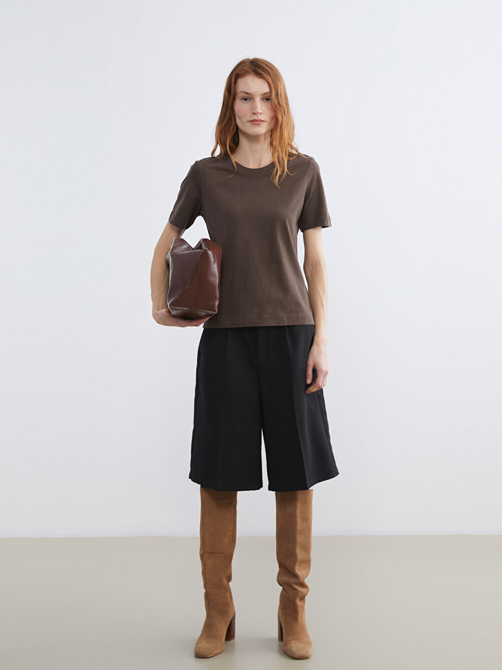 Әйелдер қоңыр Футболка-1