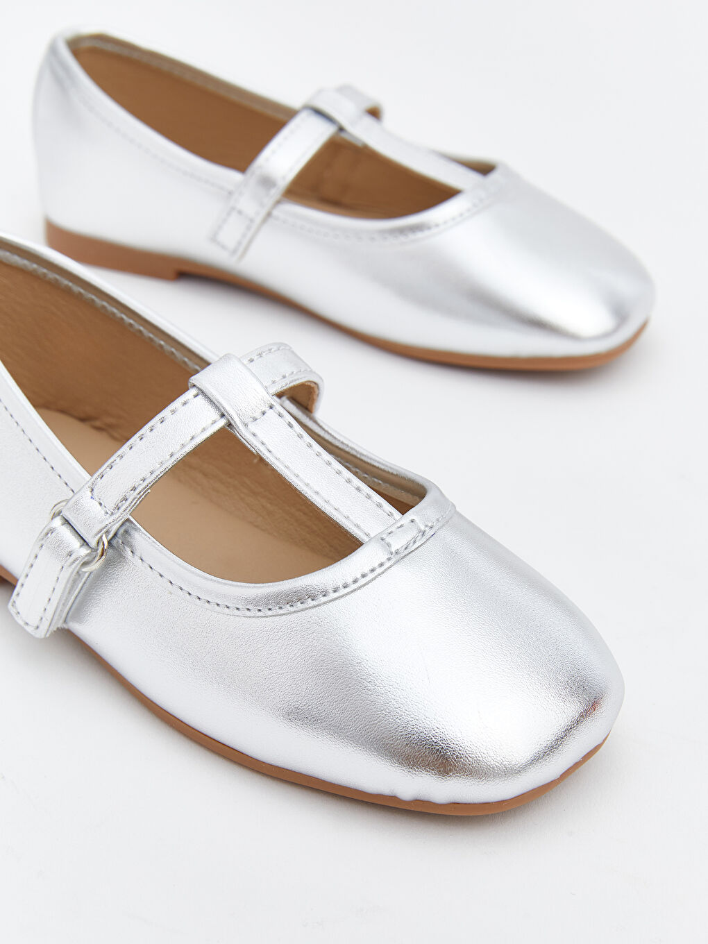 Shiny Look Baby Girls' Ballet Flats-2