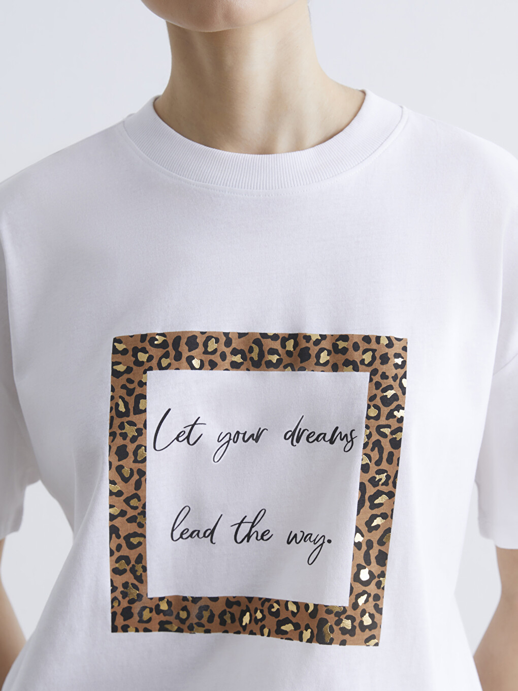 Crew Neck Printed Women's T-Shirt-2