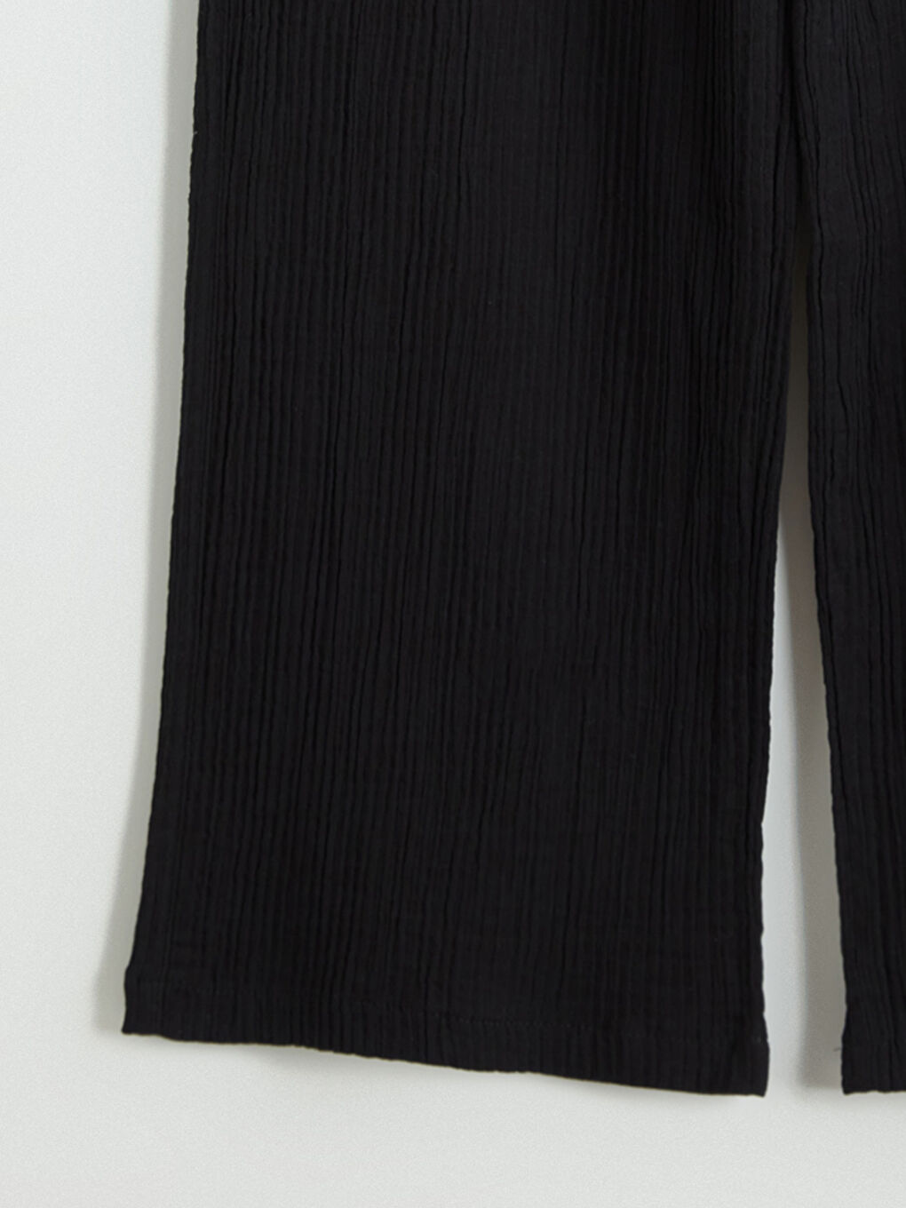 Textured Women's Trousers with Elastic Waistband-5